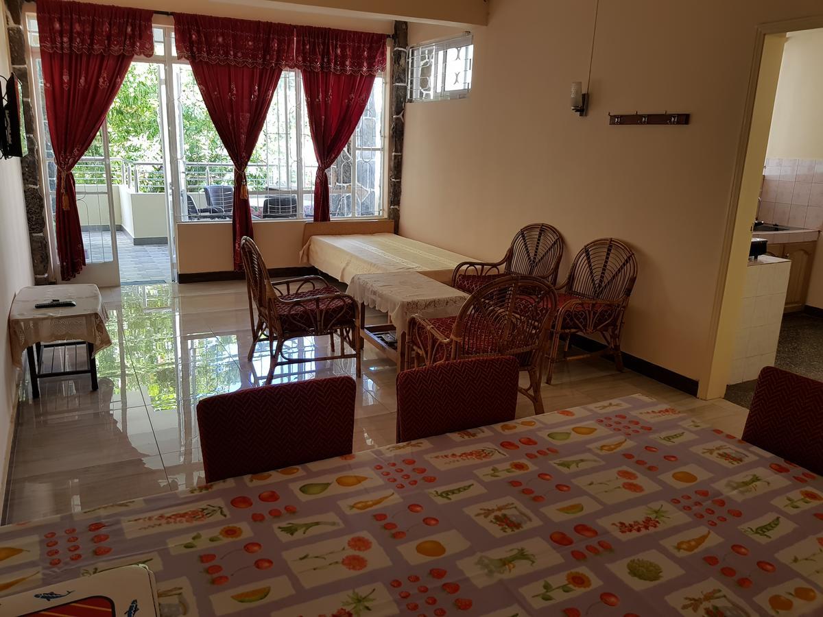 Pereybere Beach Apartments * Pereybere Beach
