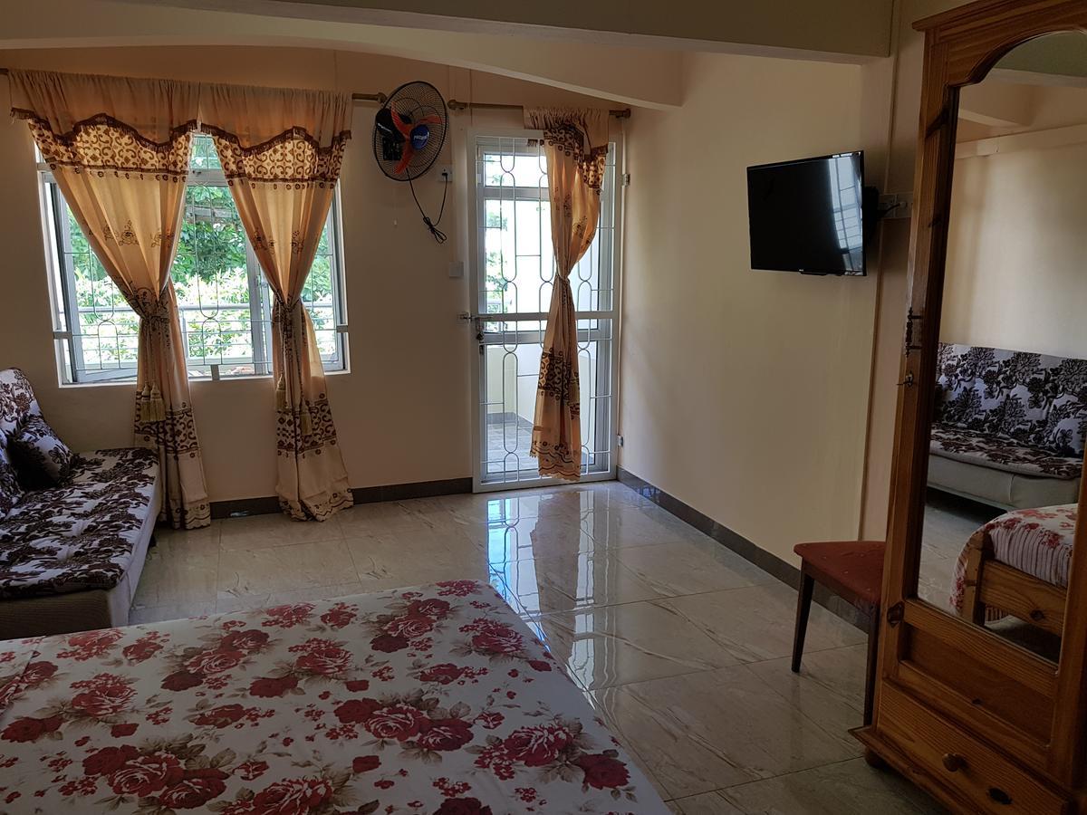 Pereybere Beach Apartments *
