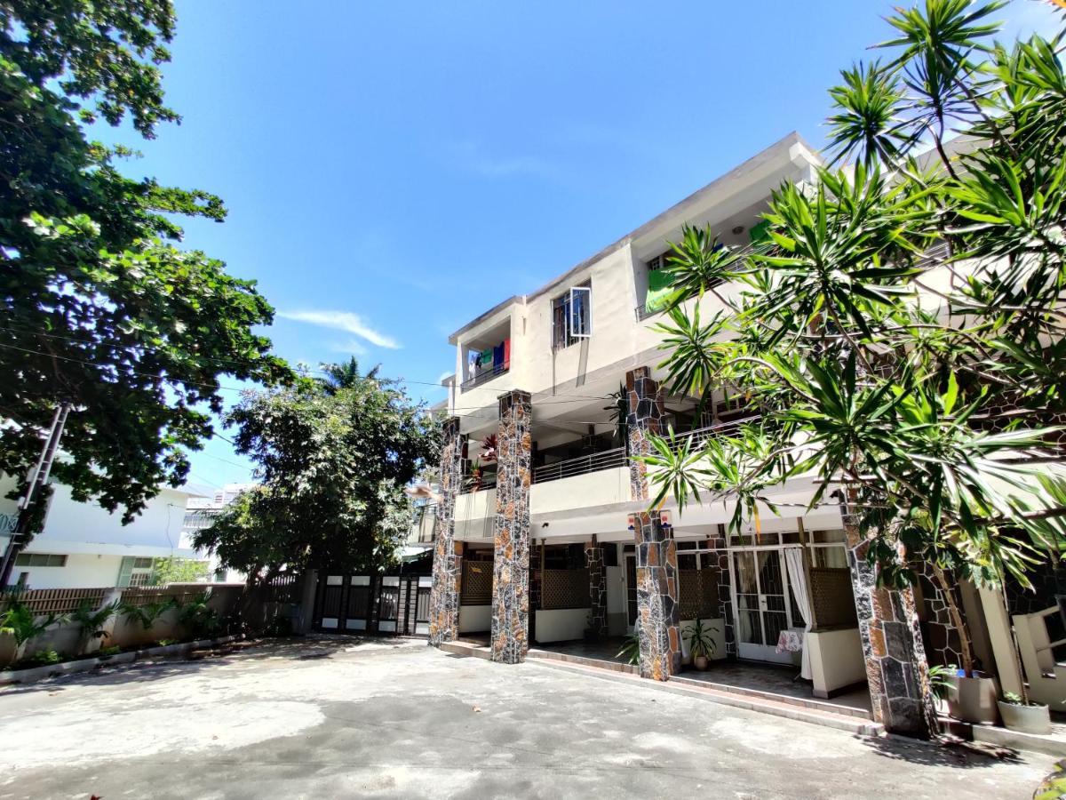 Pereybere Beach Apartments *